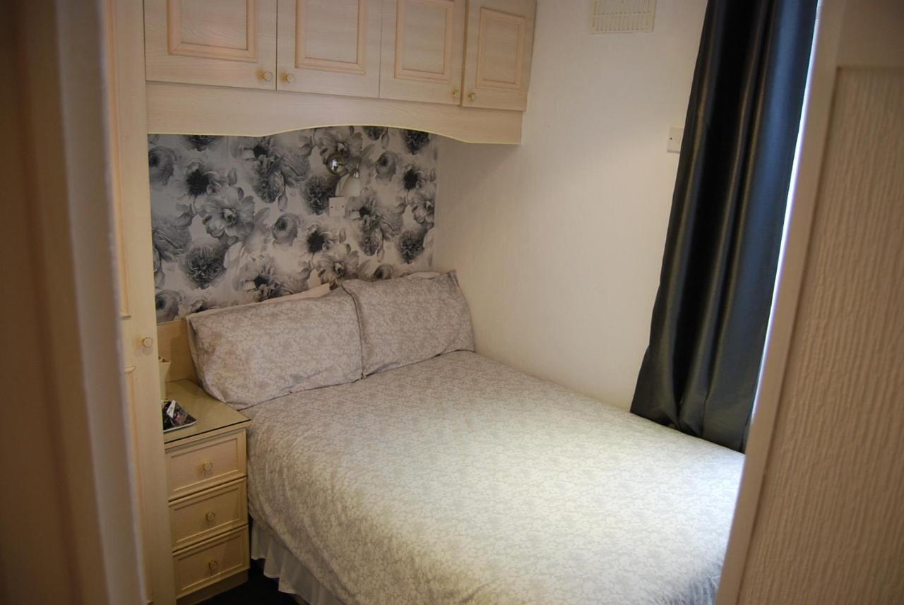 Single Room,1003188993:JPEG