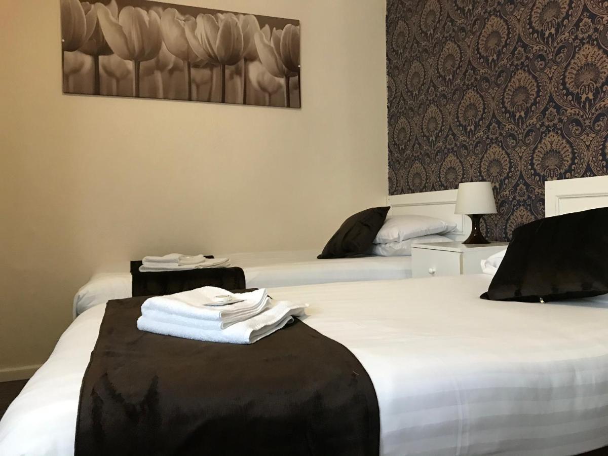Small Twin Room
