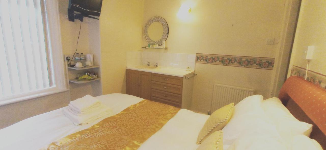 Deluxe Double Room with Shower,1185424162:JPEG