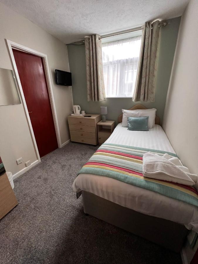 Single Room,1206056047:JPEG