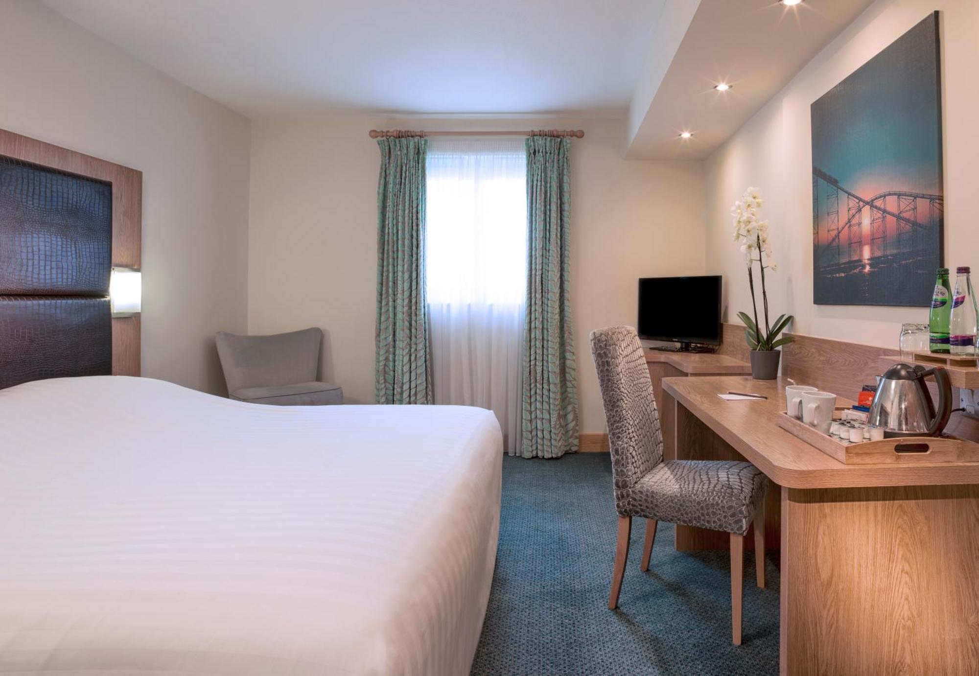 Double Room Partial Sea View