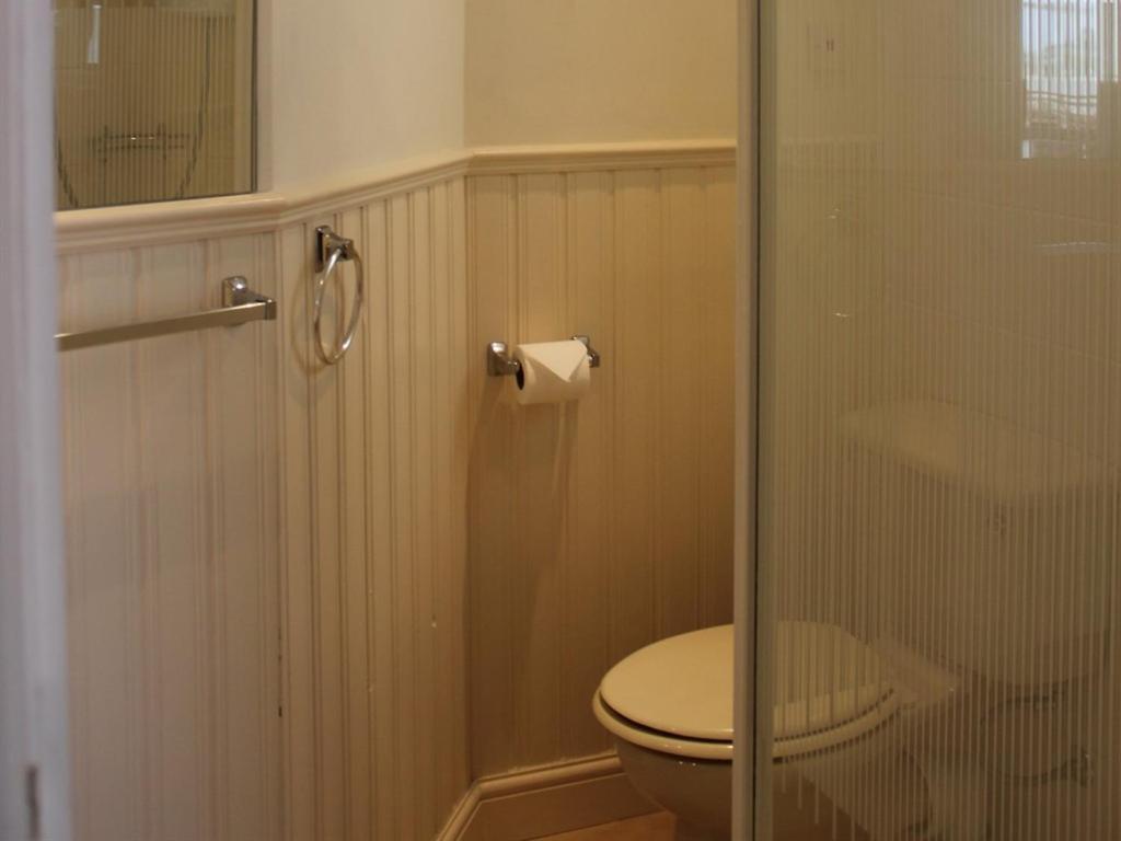 Double Room Private Bathroom