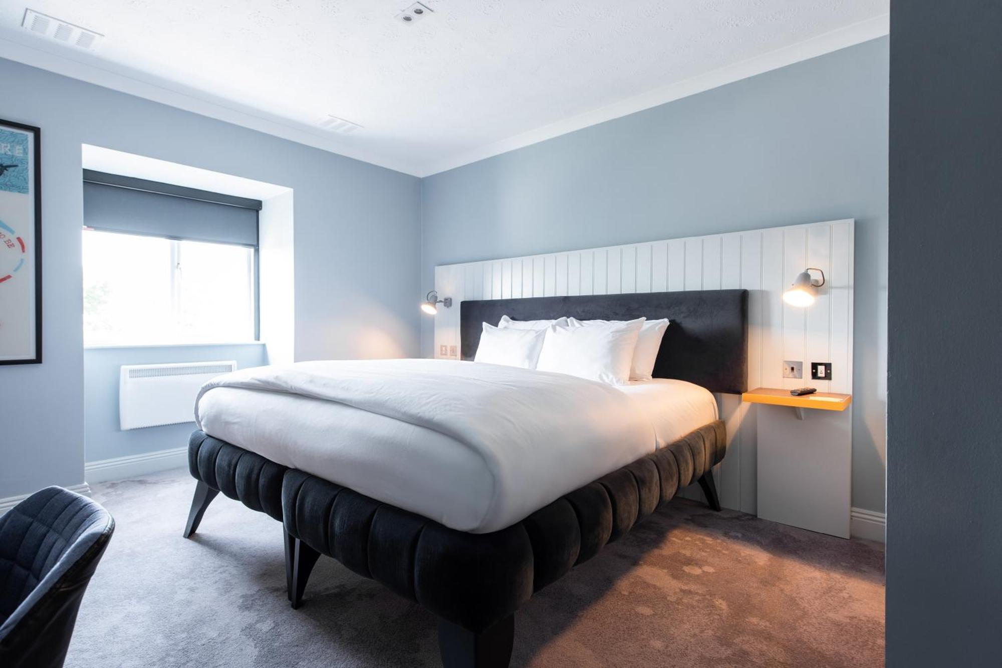 Club Room (FREE GYM & POOL ACCESS),1598394291:JPEG