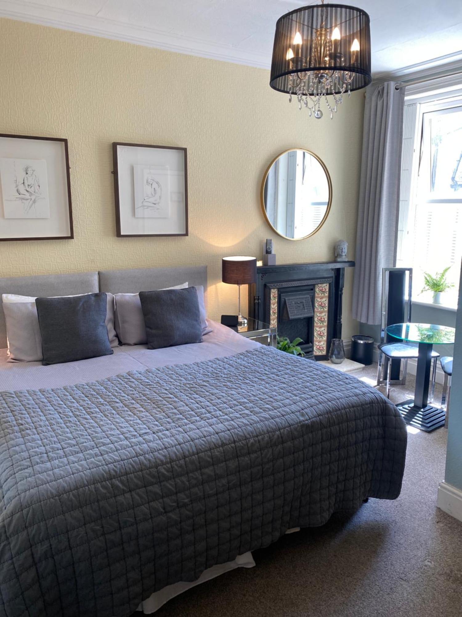 Superior King Room