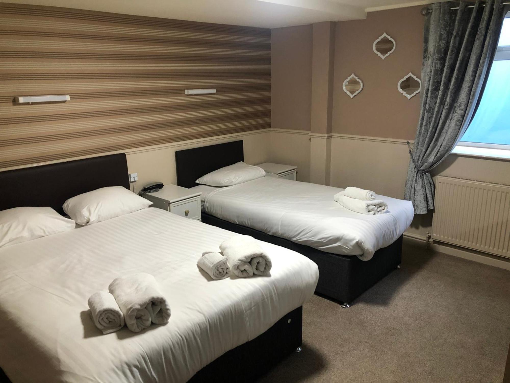 Standard Triple Room Sea View