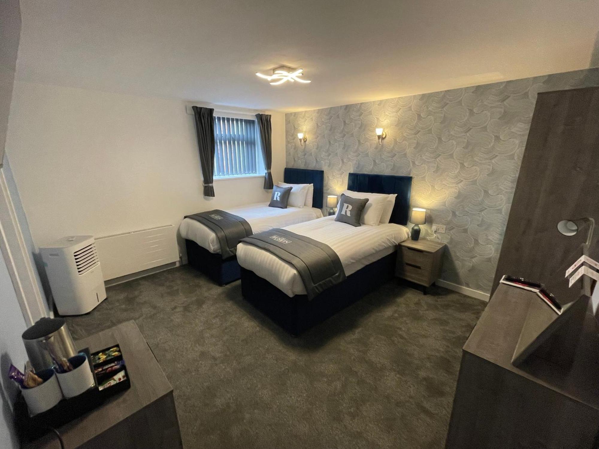 Deluxe Twin Room