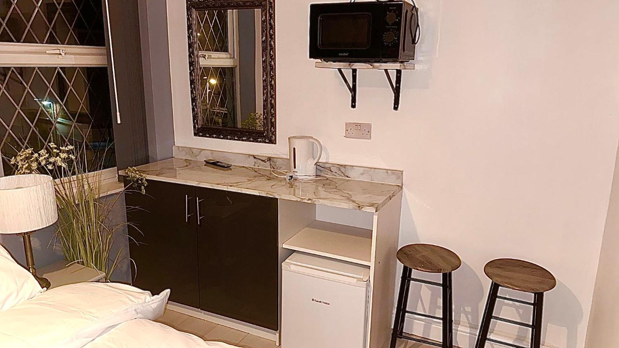 Deluxe Suite Spa Bath