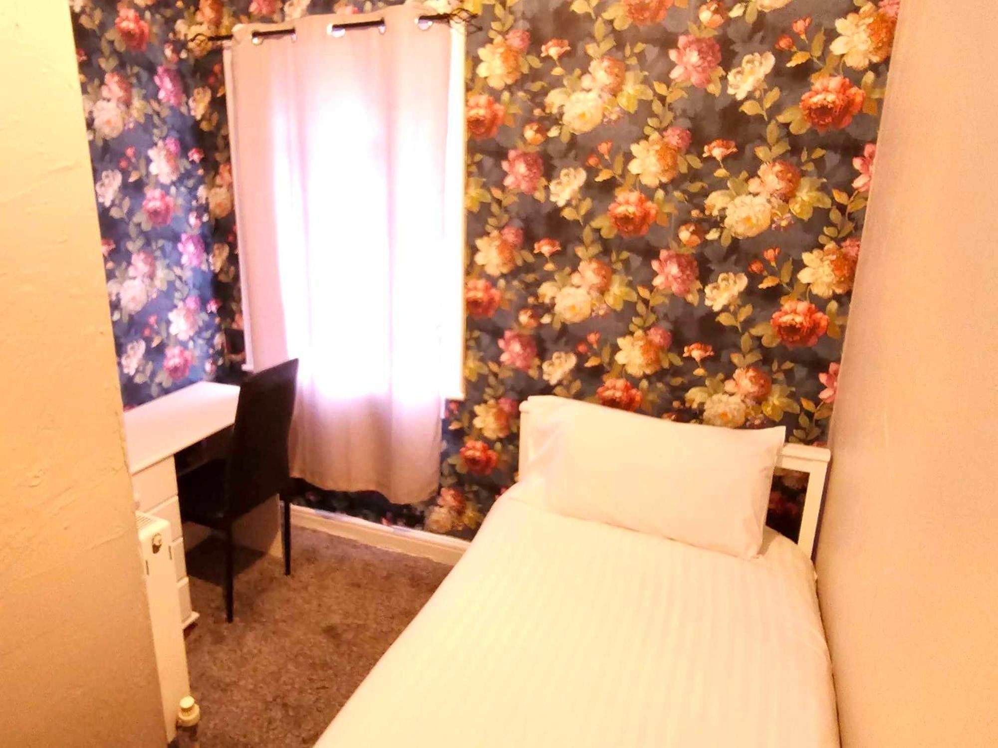 Budget Single Room