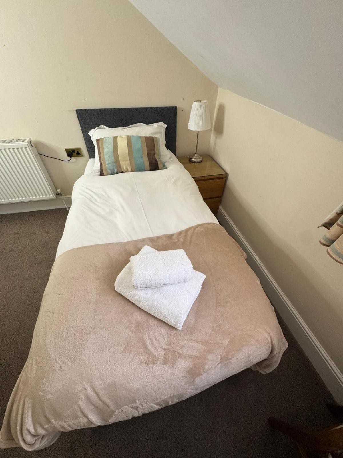 Deluxe Single Room
