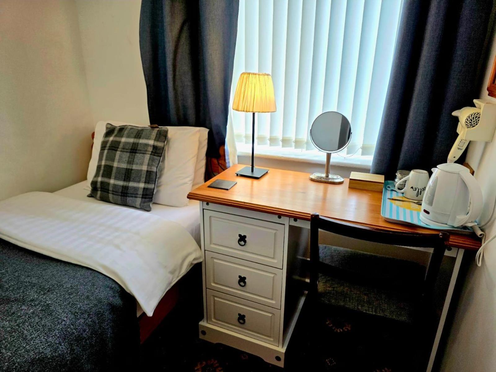 Single room room 5