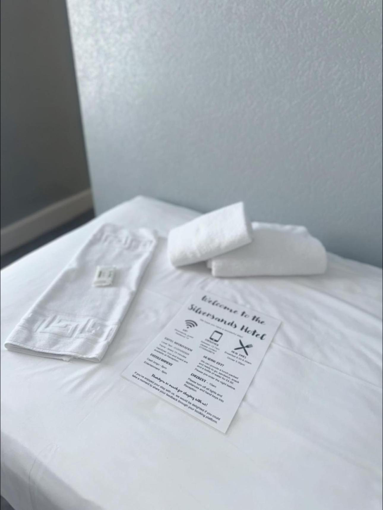 Single Room,1756421818:JPEG