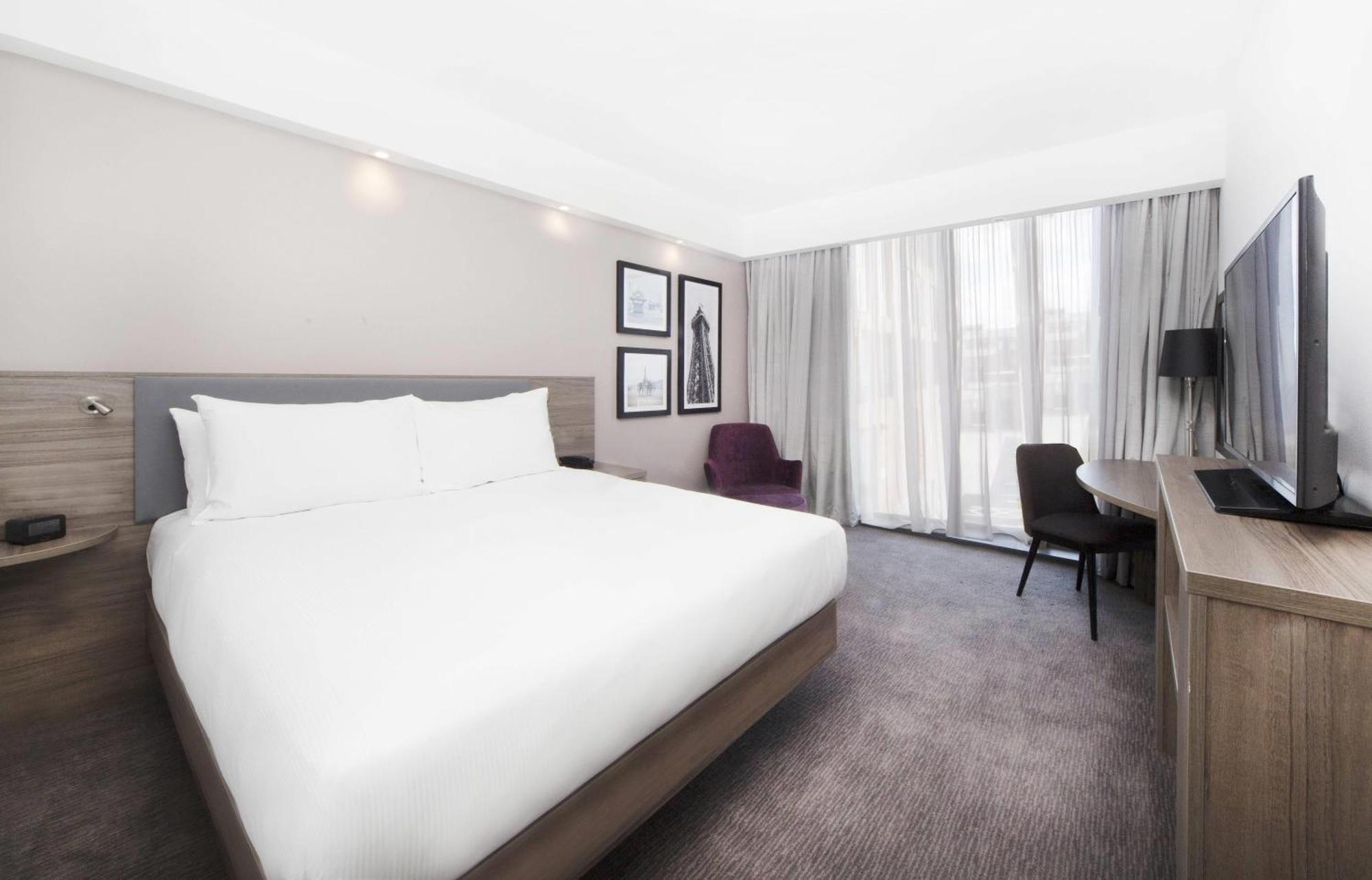 Double Room Two Double Beds Non-Smoking