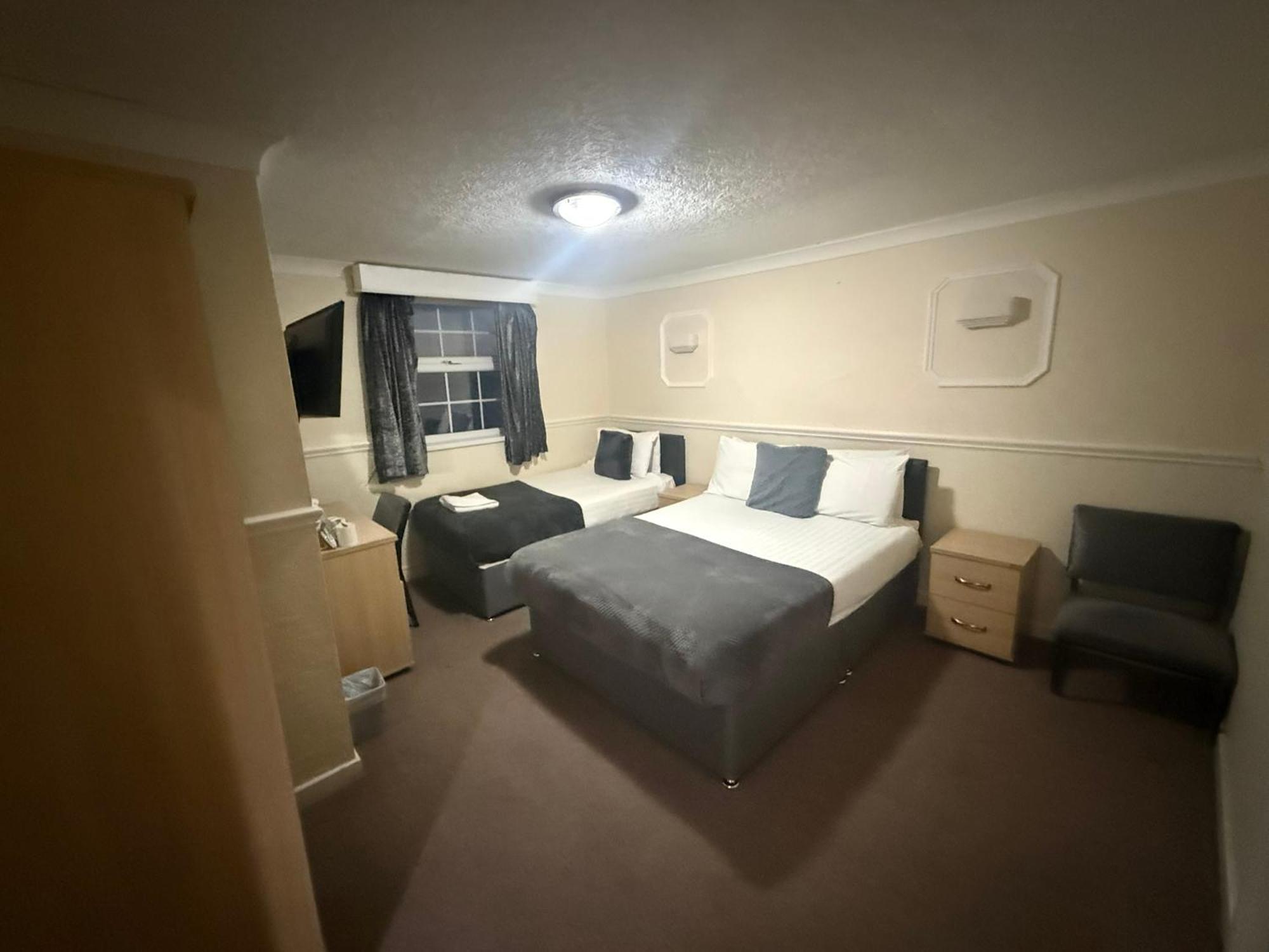 Triple Room Sea View,1772875114:JPEG