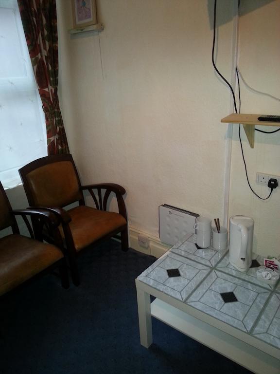 Ensuite 5 Room,243592617:JPEG