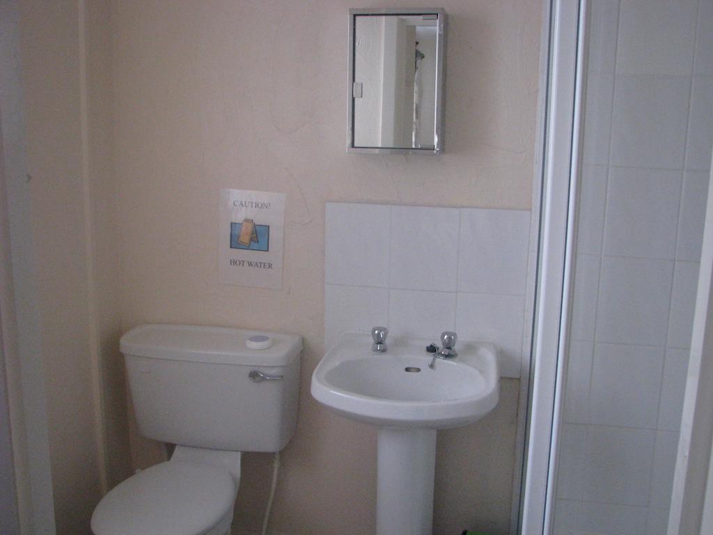 Double Room with Private Bathroom,1613686590:JPEG