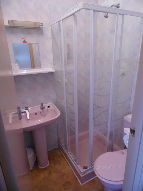 Double Room,1547332570:JPEG