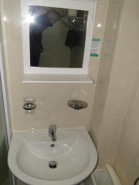 Single Room,439130574:JPEG