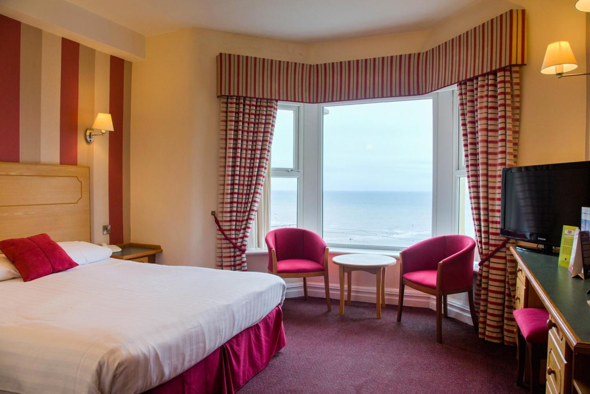 Double Room Bay View