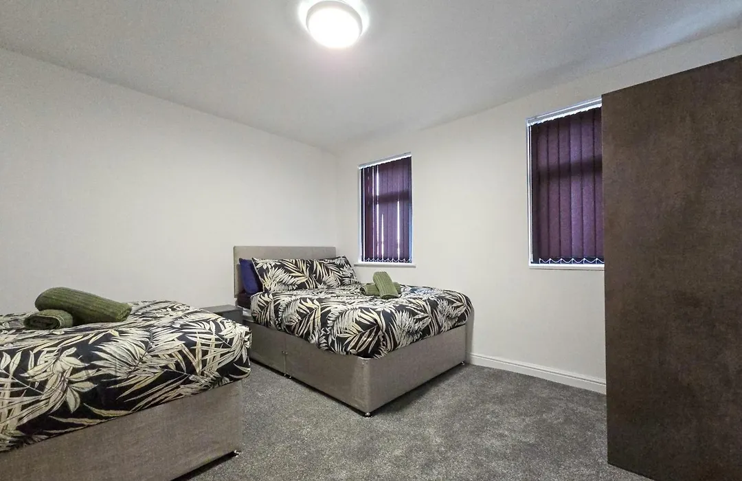 Dysa Bond Apartments-1