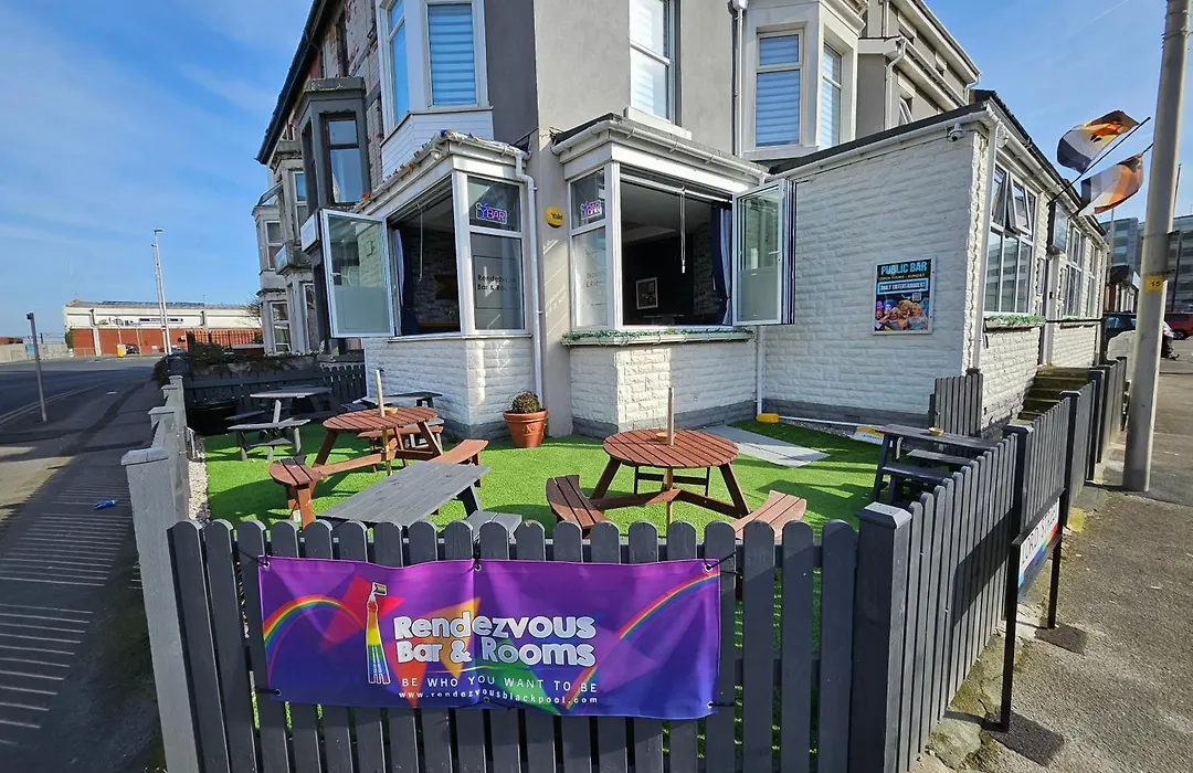 Rendezvous Bar & Rooms - Adults Only-1