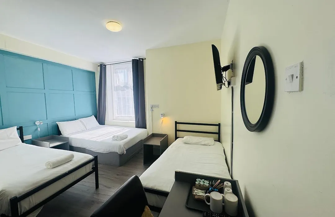 Calypso Hotel Blackpool-1