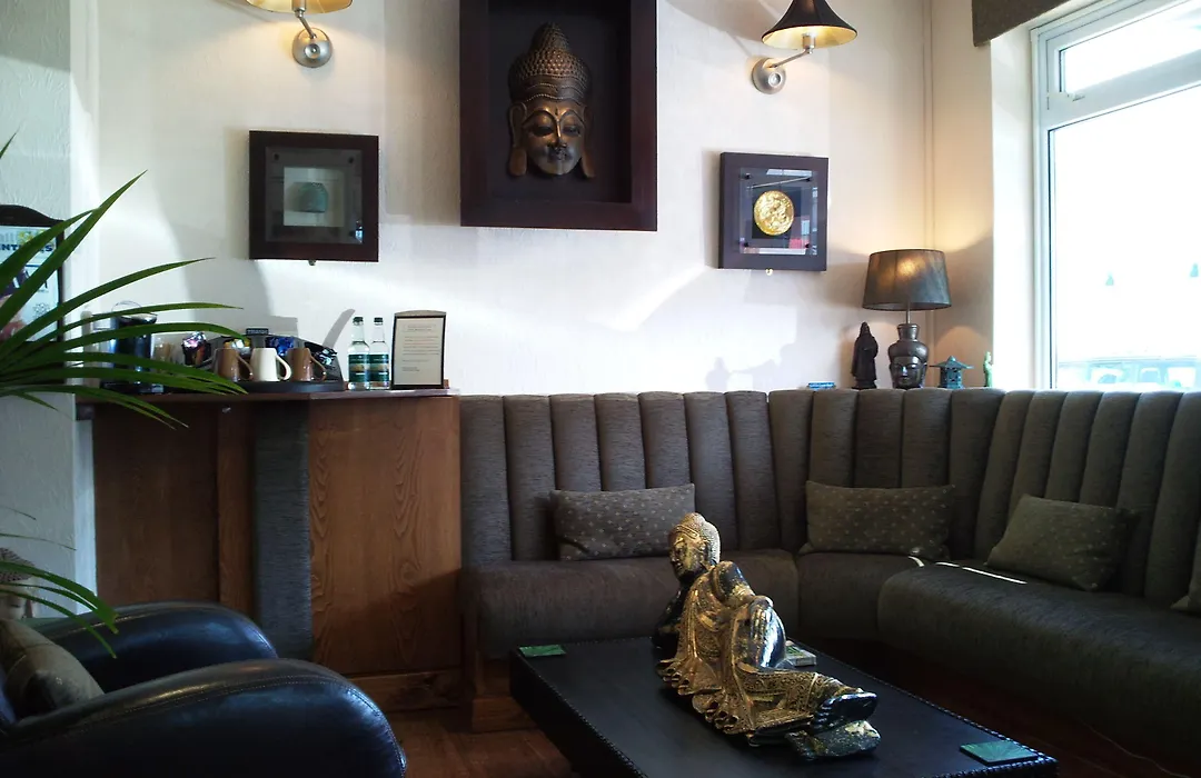 Clifton Court Hotel-1