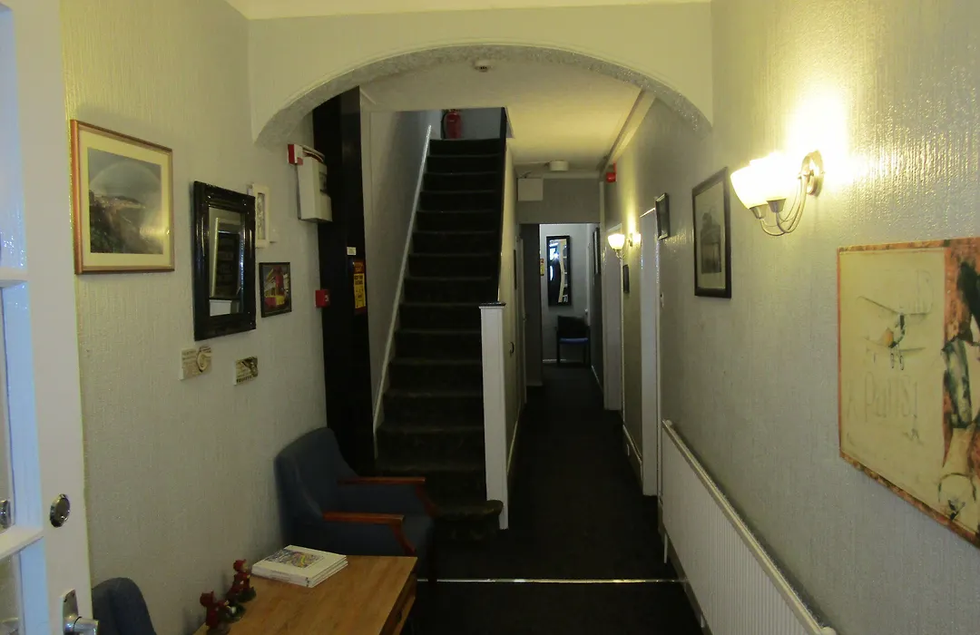 Alderley Hotel Blackpool-1