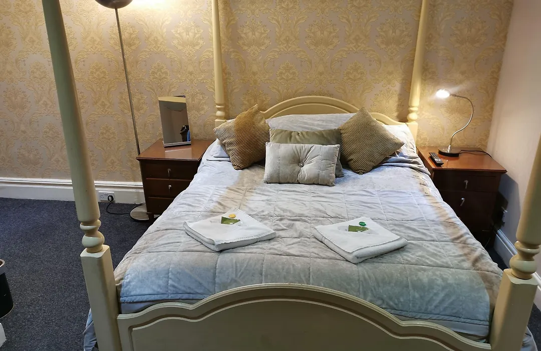 The Oxford Hotel-1