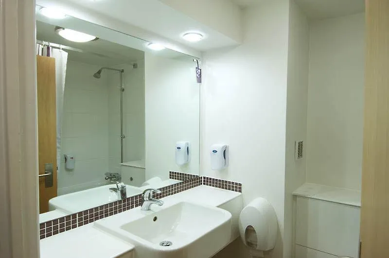 Premier Inn Blackpool East-1
