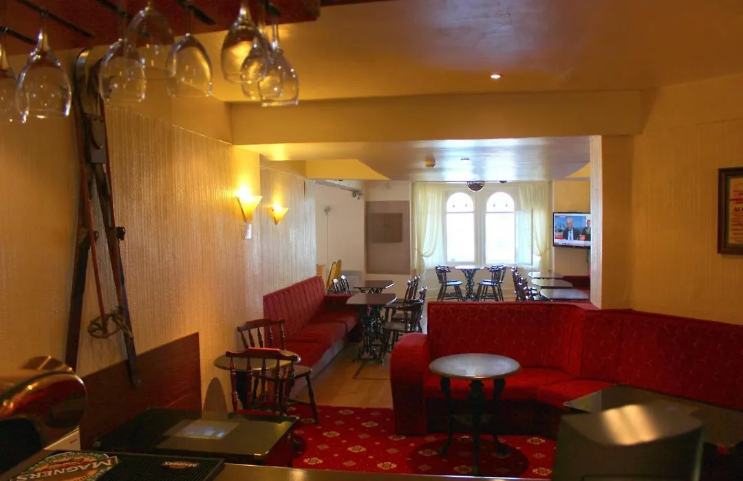 The Colwyn Hotel - Near Pleasure Beach-1