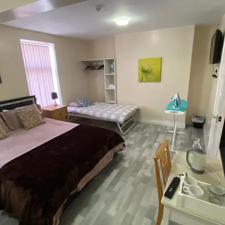 Olive Lodge Blackpool-2