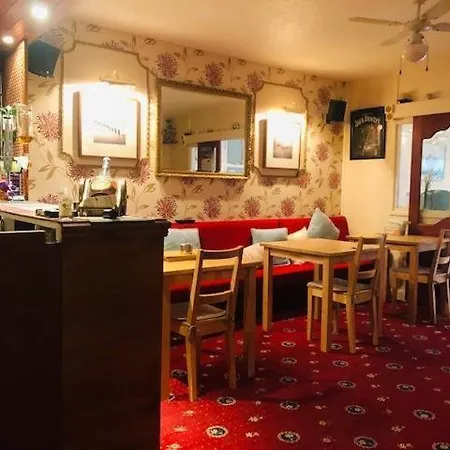 Highbury Hotel-3