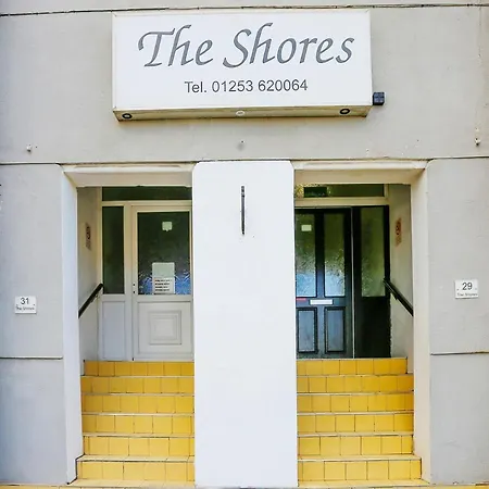 The Shores Hotel, Central Blackpool-3