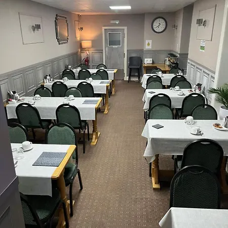 Clifton Private Hotel-2