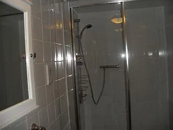 Leatham Park Guest House-2