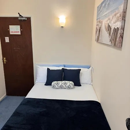 Marlow Lodge-3