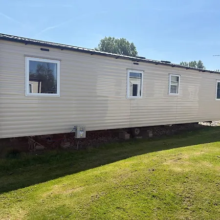 Mccanns Caravan Marton Mere-3