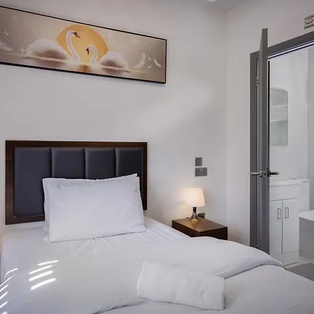 Empire Inn-3
