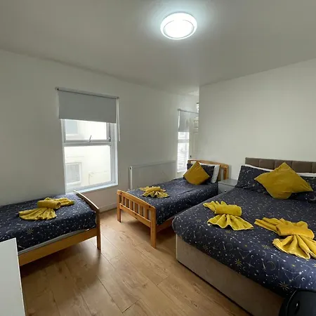 Ariana House Hotel-Families And Couples Only-3