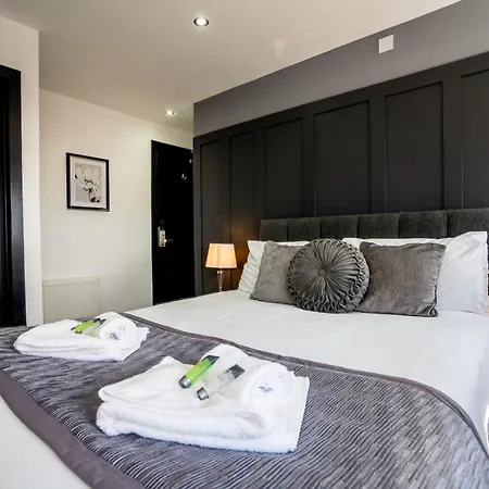 Woodhouse Hotel Fully Refurbished Quiet Family Hotel No Stag Or Hens All Will Be Refused On Checkin-3