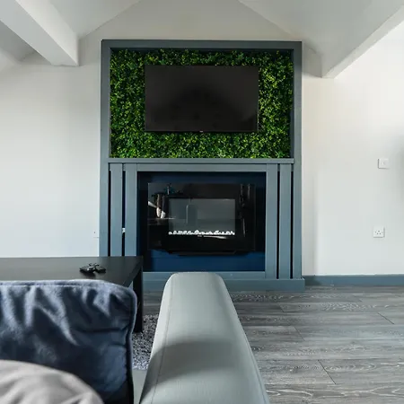 Vibe Holiday Apartments-3