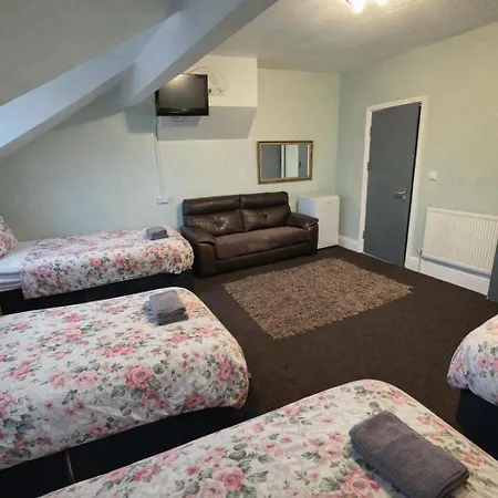 Blackpool Central Hotel-2