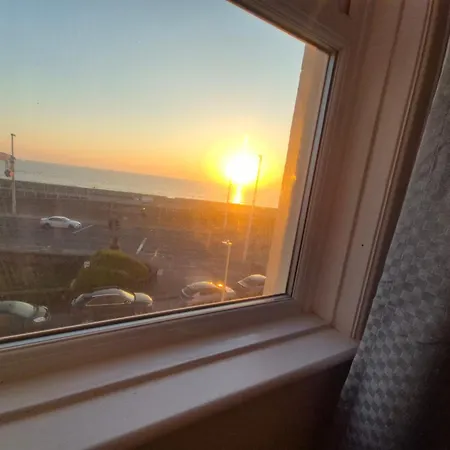 Mars Hotel Seaview Blackpool-2