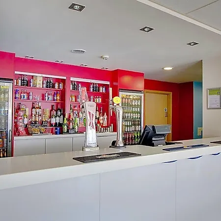 Travelodge Blackpool South Promenade-3