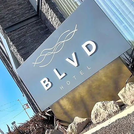 Boulevard Hotel-2