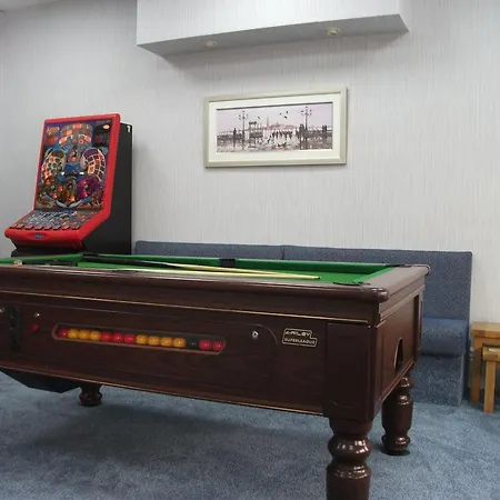 Sherwood Hotel-2