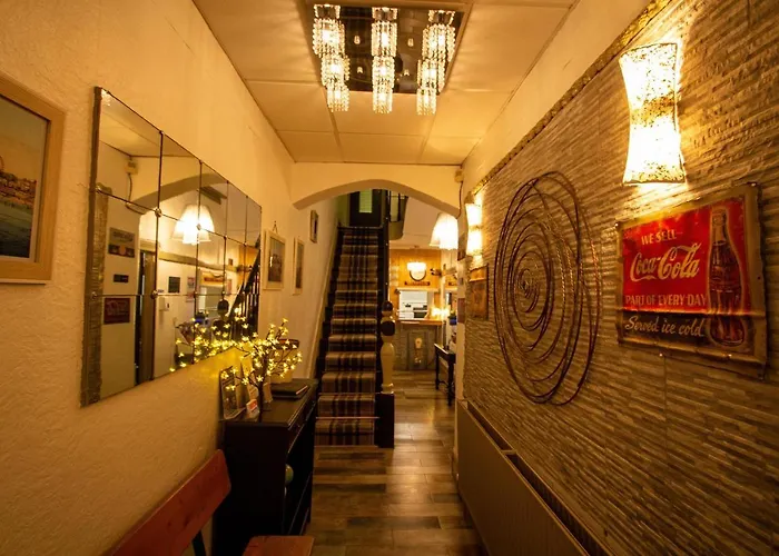 Manor House Bed & Breakfast Blackpool