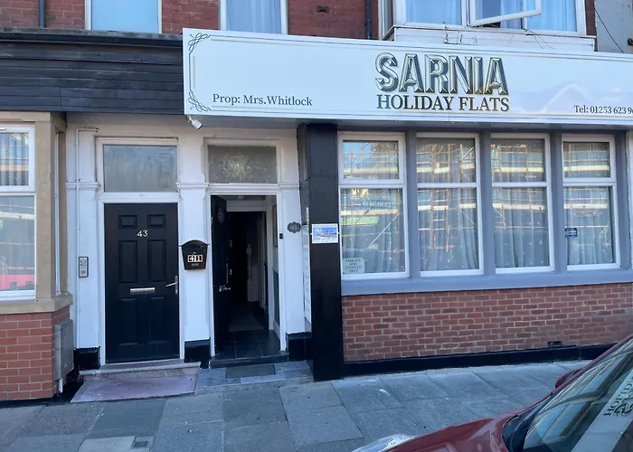 Sarnia Holiday Flats Blackpool