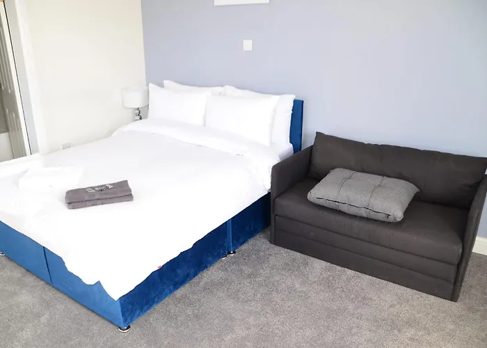 Blok 3 -Jacuzzi Suites, Apartment&Ensuite Rooms Blackpool