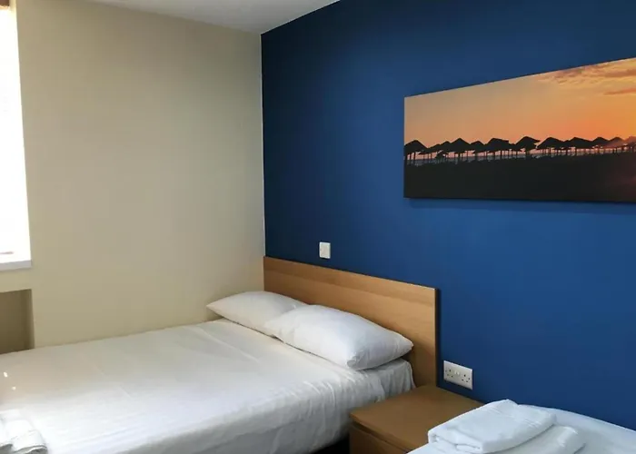 Oyo Wave Crest Hotel Blackpool